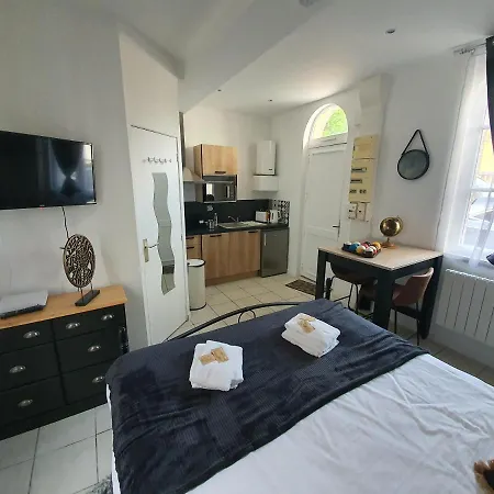 Indus En Centre Ville Avec Parking Appartement *